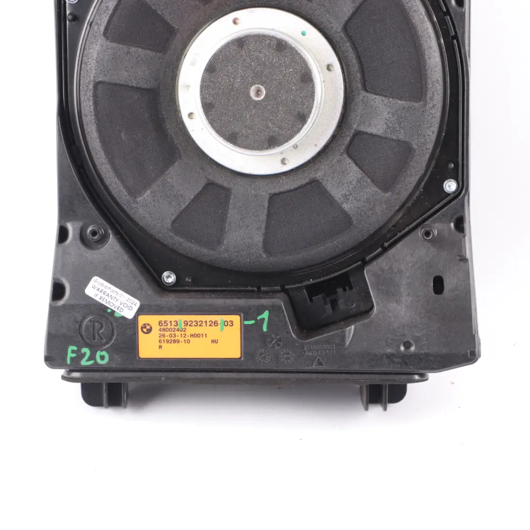 BMW F20 F21 F22 Enceinte Hi-Fi à basse centrale droite Harman Kardon - SKU 9232126-1 - Numéro de pièce 9232126