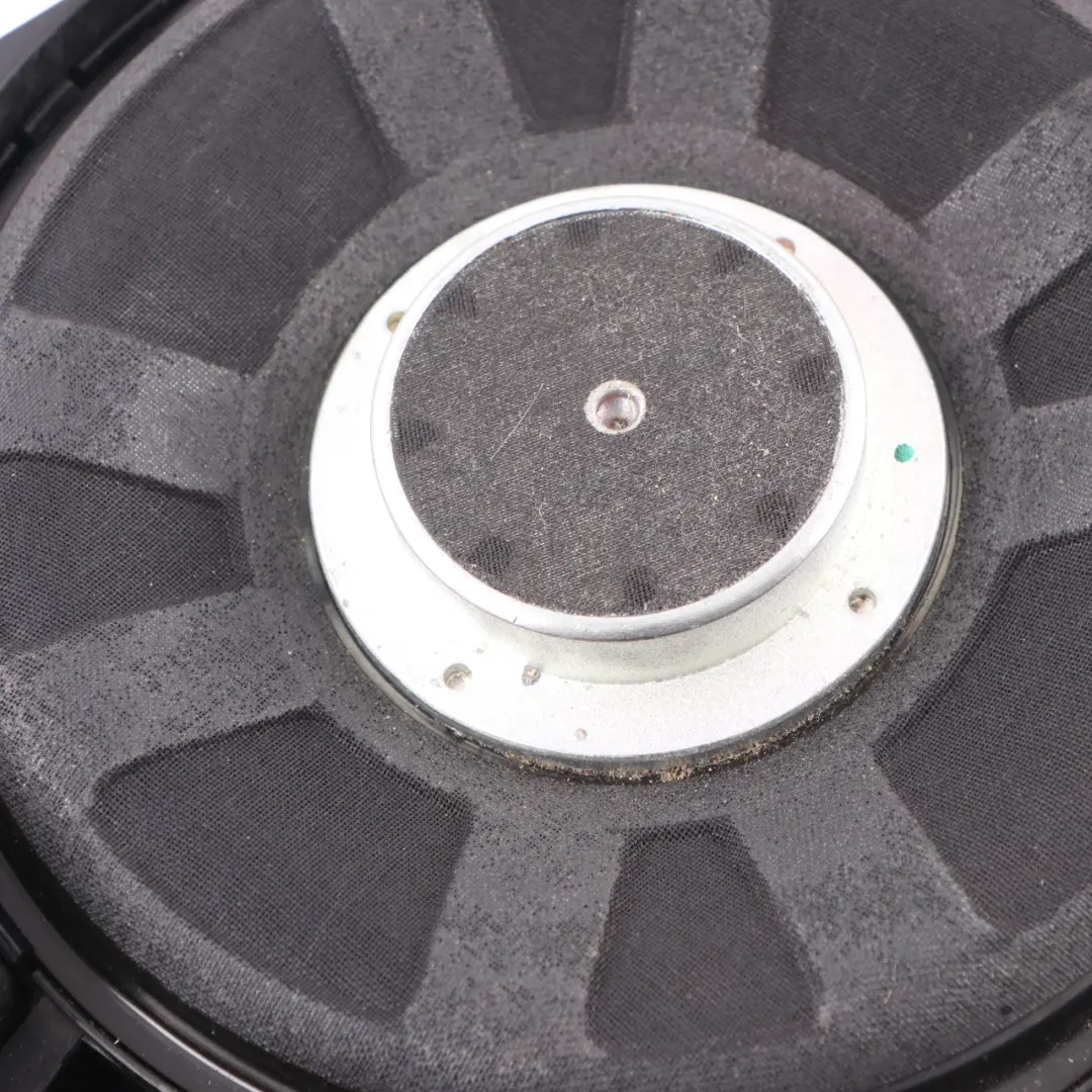 Right O/S Central Bass Hi-Fi Speaker Harman Kardon to BMW F20 F21 F22 with Part number 9232126 BMW F20 F21 F22 Right O/S Central Bass Hi-Fi Speaker Harman Kardon - SKU 9232126-1 - Part number 9232126