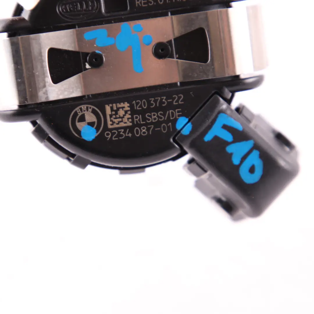 Sensore Pioggia Pannamento Solare Unità Controllo per BMW E70 F01 F02 F10 con numero di parte 9234087 BMW E70 F01 F02 F10 Sensore Pioggia Pannamento Solare Unità Controllo - SKU 9234087 - Numero di parte 9234087