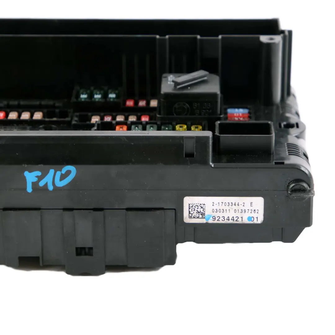  Caja Fusibles BMW F01 F02 F07 F10 F11 Distribución De Energía Delantera - SKU 9234421 - Número de pieza 9234421