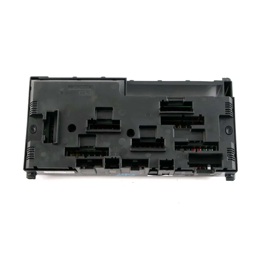  Caja Fusibles BMW F01 F02 F07 F10 F11 Distribución De Energía Delantera - SKU 9234421 - Número de pieza 9234421