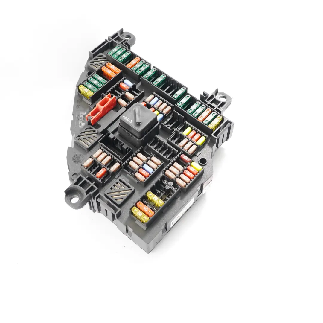 Caja de Fusibles Unidad Control Distribución trasera para BMW F10 F11 con número de pieza 9210858 BMW F10 F11 Caja de Fusibles Unidad Control Distribución trasera - SKU 9234424 - Número de pieza 9210858