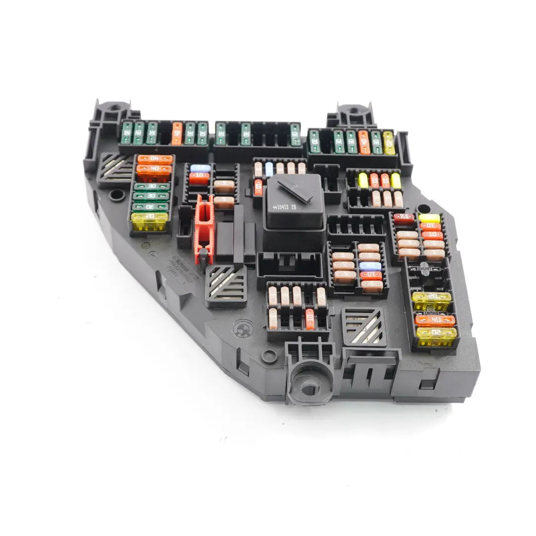 BMW F10 F11 Caja de Fusibles Unidad Control Distribución trasera - SKU 9234424 - Número de pieza 9210858