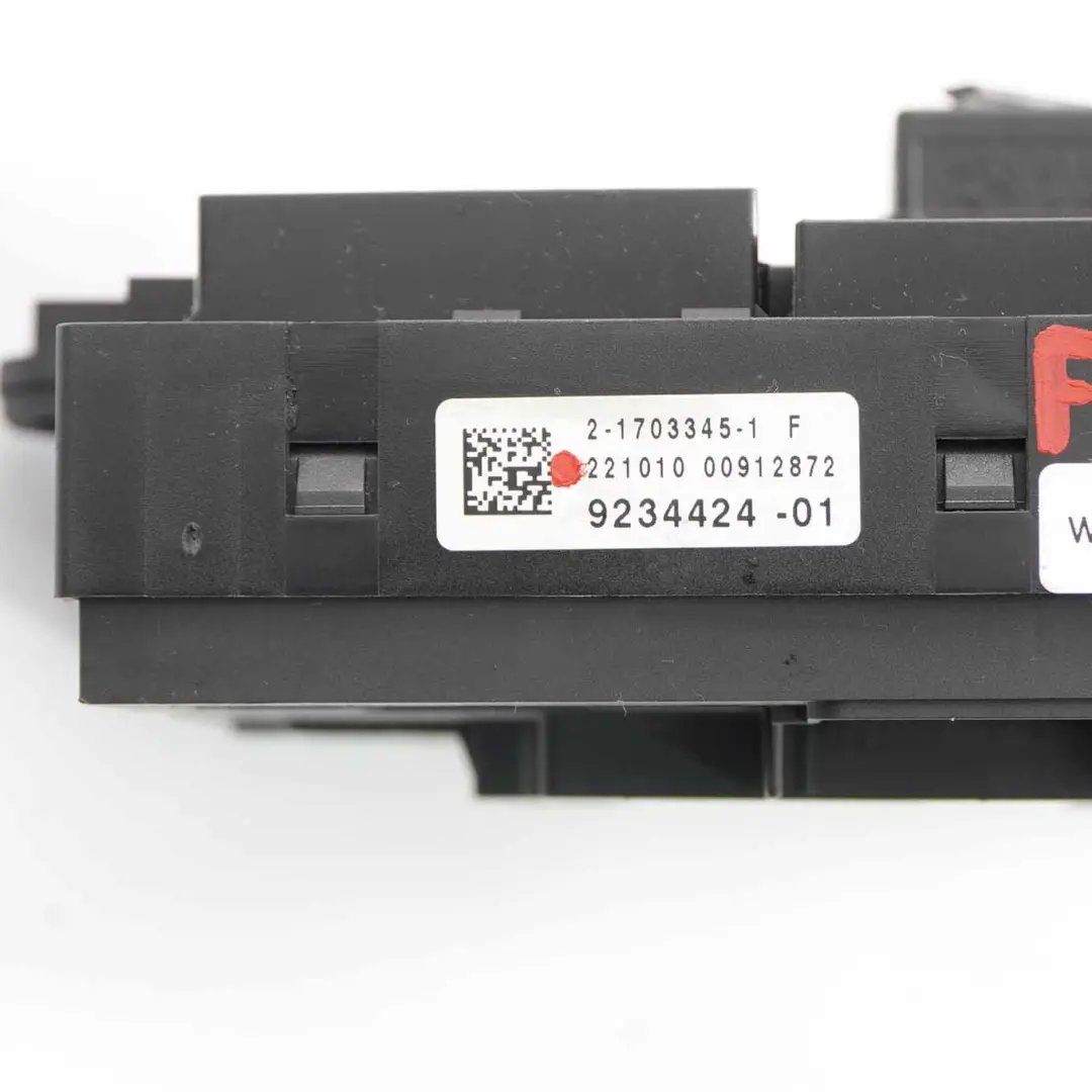 Fuse Box Power Distribution Control Unit Box Rear to BMW F10 F11 with Part number 9210858 BMW F10 F11 Fuse Box Power Distribution Control Unit Box Rear - SKU 9234424 - Part number 9210858