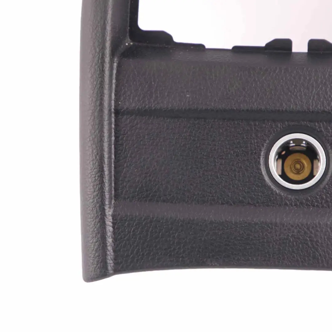 Verkleidung Mittelkonsole Hinten Schwarz Black 9218909 für BMW 3 4 er F30 F31 F32 mit Teilenummer 9235494 BMW 3 4 er F30 F31 F32 Verkleidung Mittelkonsole Hinten Schwarz Black 9218909 - SKU 9235494-1 - Teilenummer 9235494