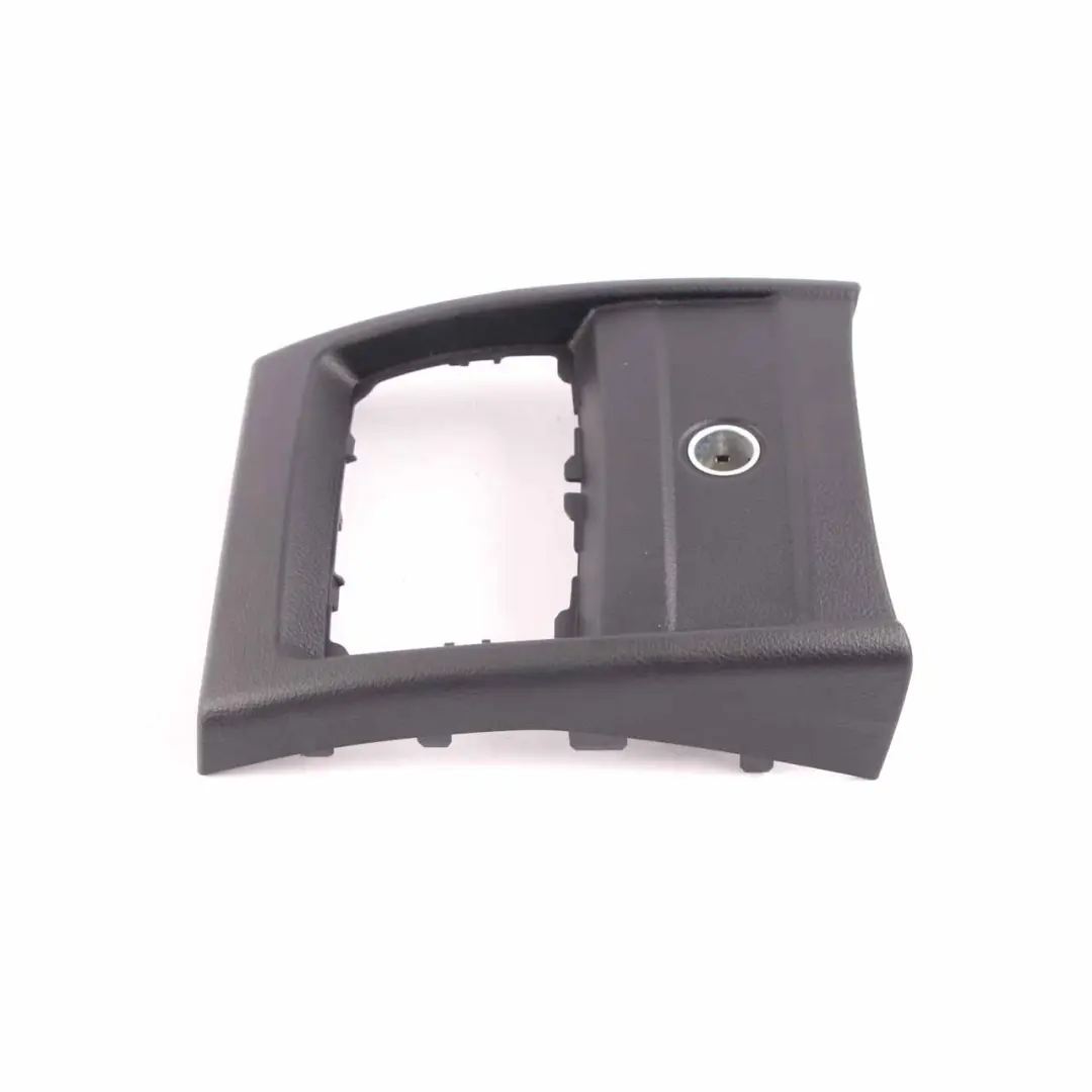 Revestimiento Embellecedor Trasero Consola Central Negro 9218908 para BMW F30 F31 F32 con número de pieza 9235494 BMW F30 F31 F32 Revestimiento Embellecedor Trasero Consola Central Negro 9218908 - SKU 9235494-1 - Número de pieza 9235494