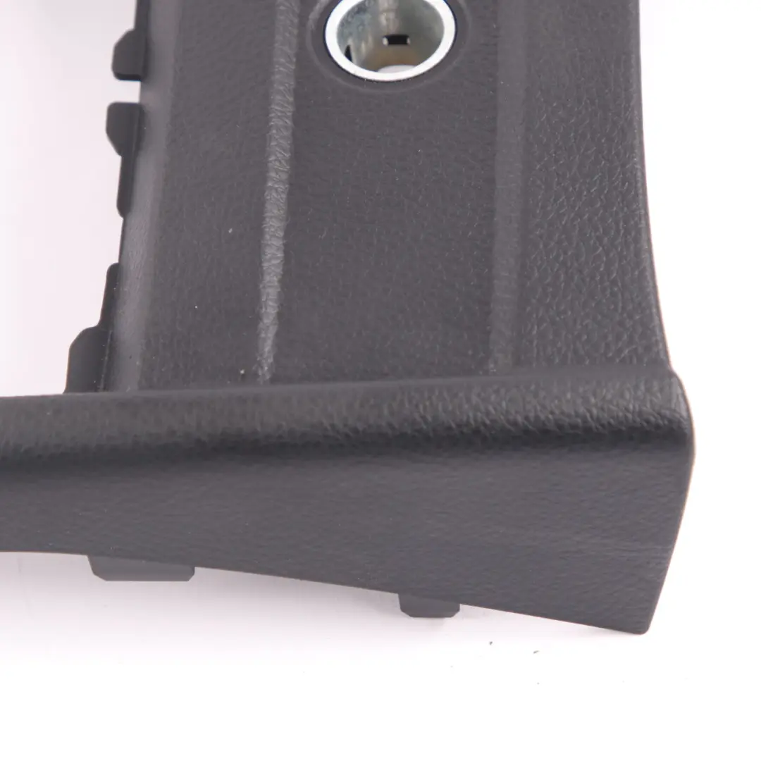 Verkleidung Mittelkonsole Hinten Schwarz Black 9218909 für BMW 3 4 er F30 F31 F32 mit Teilenummer 9235494 BMW 3 4 er F30 F31 F32 Verkleidung Mittelkonsole Hinten Schwarz Black 9218909 - SKU 9235494-1 - Teilenummer 9235494