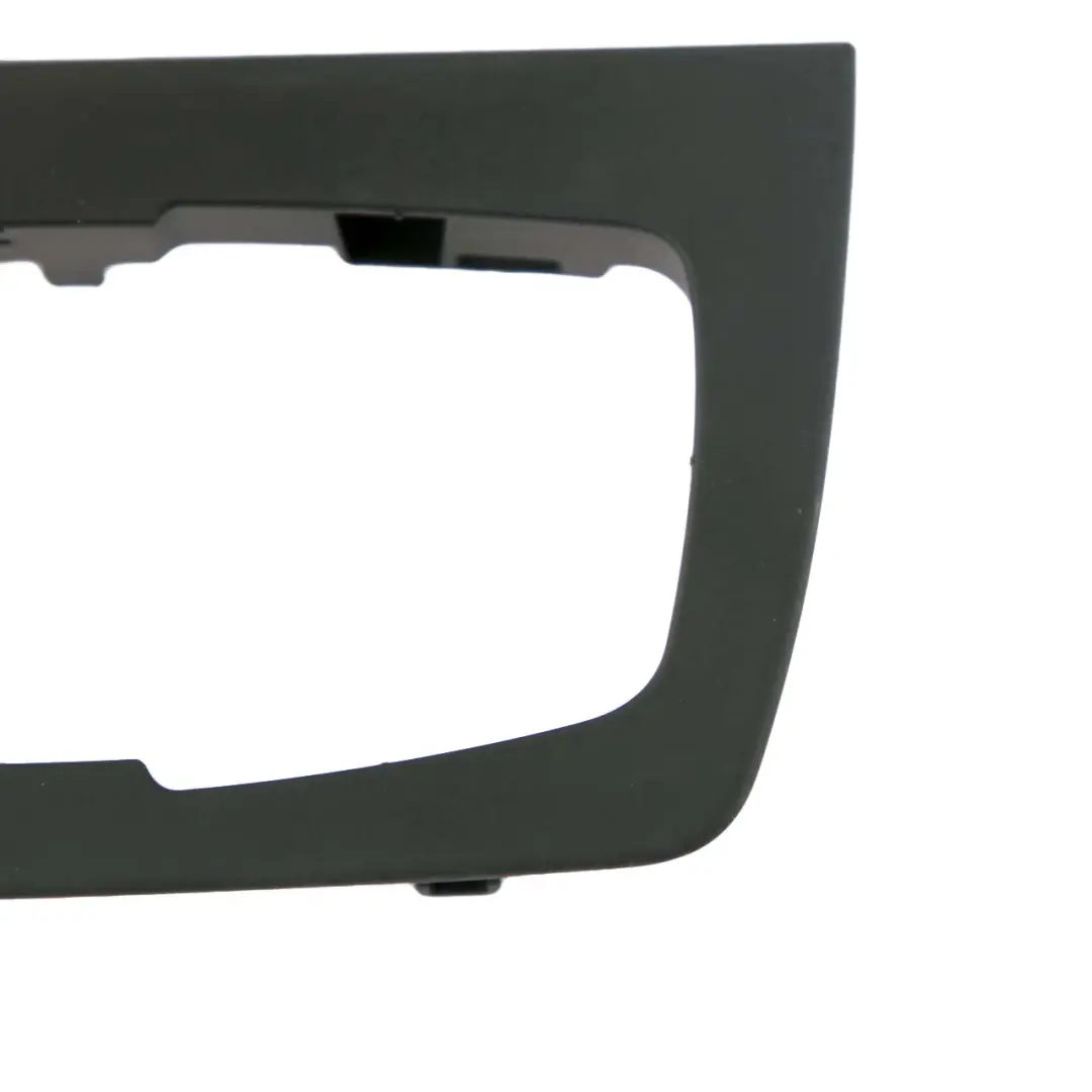 Interruttore fari Surround Cover Unità controllo luce per BMW F30 F31 F32 con numero di parte 9218531 BMW F30 F31 F32 Interruttore fari Surround Cover Unità controllo luce - SKU 9239295-1 - Numero di parte 9218531