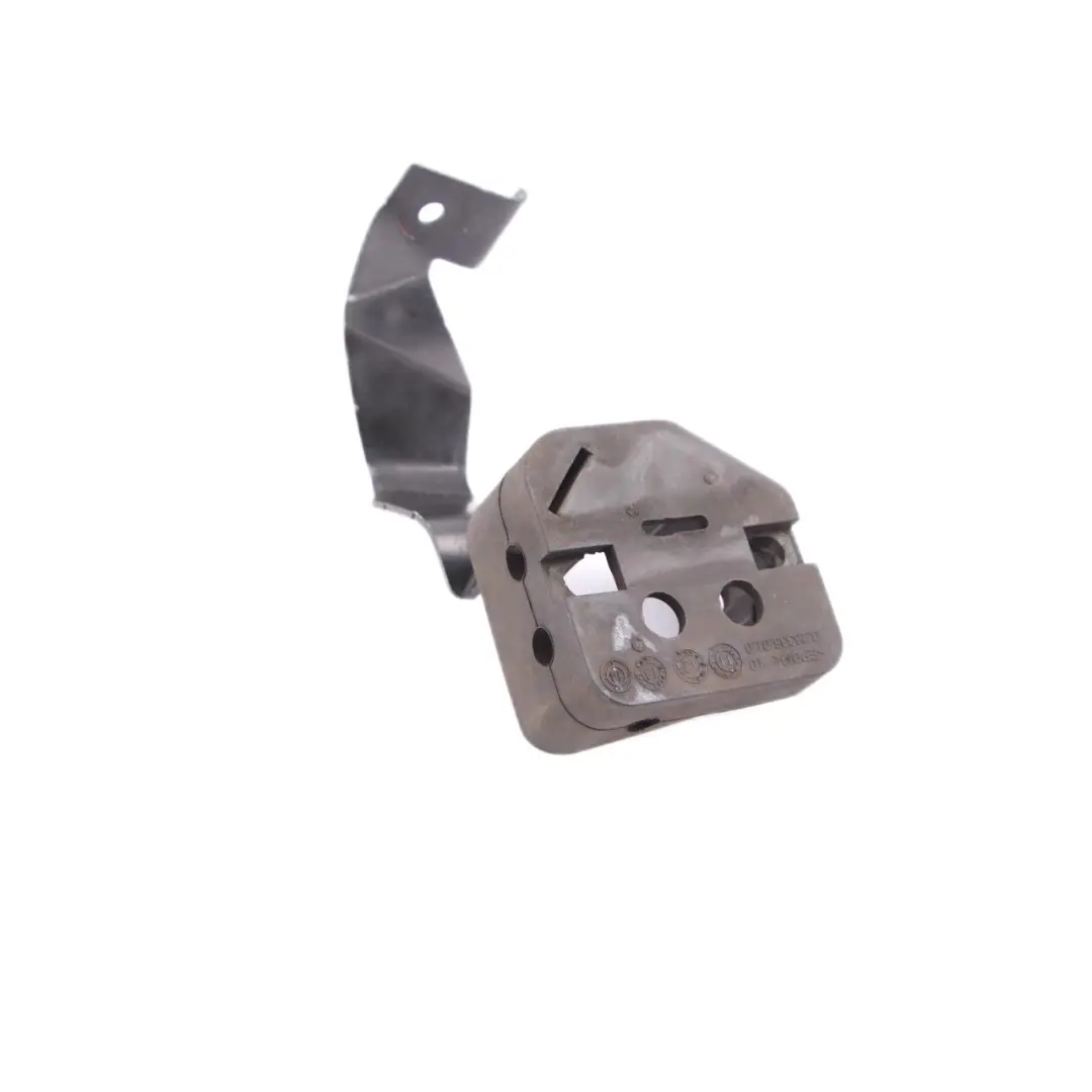 Additional Water Pump BMW F10 F11 Bracket Holder Engine Coolant Unit to with Part number 9239313 Additional Water Pump BMW F10 F11 Bracket Holder Engine Coolant Unit - SKU 9239313-1 - Part number 9239313