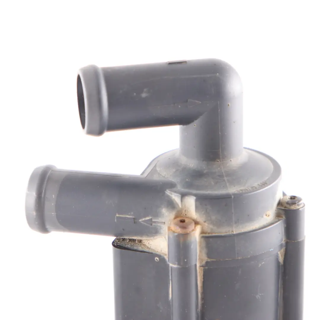 Pompa dell'acqua supplementare BMW F10 F11 Unità raffreddamento motore per con numero di parte 9239313 Pompa dell'acqua supplementare BMW F10 F11 Unità raffreddamento motore - SKU 9239313 - Numero di parte 9239313