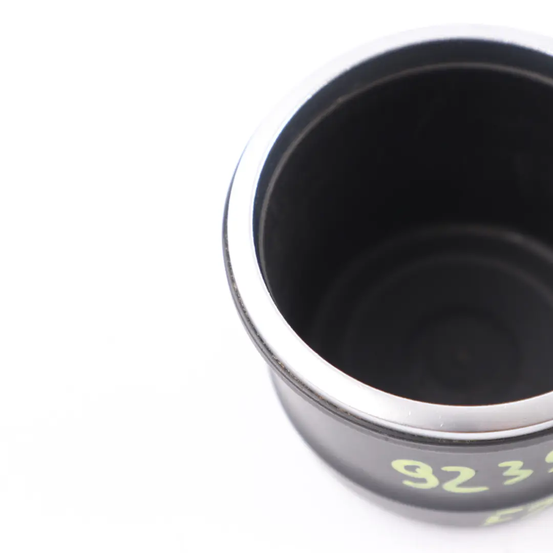 Insert Porte-Boisson Rangement Console Centrale pour BMW X3 F25 X4 F26 à propos du numéro de pièce 9239365 BMW X3 F25 X4 F26 Insert Porte-Boisson Rangement Console Centrale - SKU 9239365 - Numéro de pièce 9239365