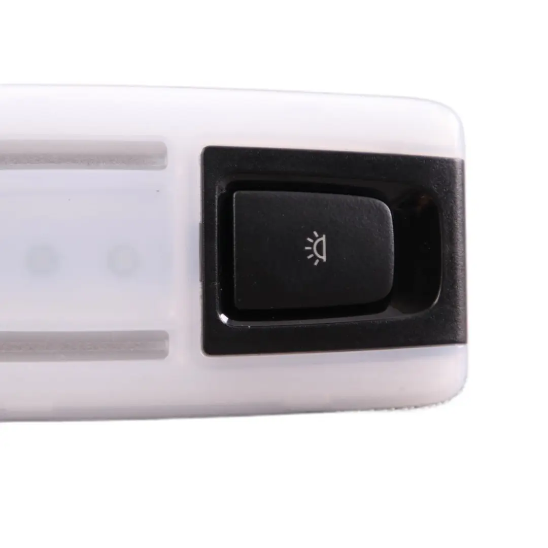 Luz de Lectura Interior Techo Luz Trasera para BMW F31 con número de pieza 9239405 BMW F31 Luz de Lectura Interior Techo Luz Trasera - SKU 9239405 - Número de pieza 9239405