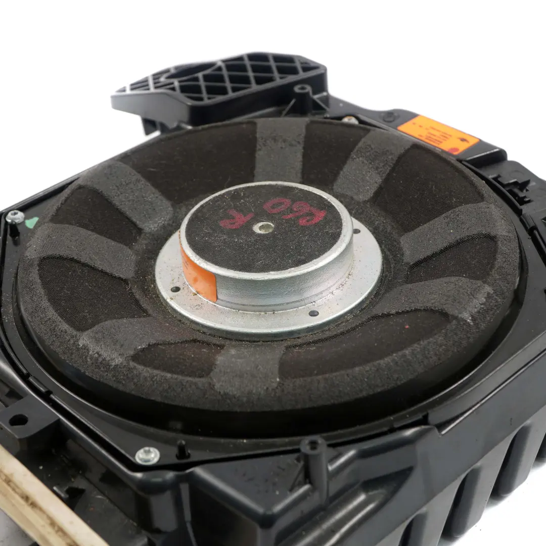 Haut parleur HiFi Droit Central Bass Harman Kardon 9194845 pour Mini Countryman R60 à propos du numéro de pièce 9239778 Mini Countryman R60 Haut parleur HiFi Droit Central Bass Harman Kardon 9194845 - SKU 9239778 - Numéro de pièce 9239778