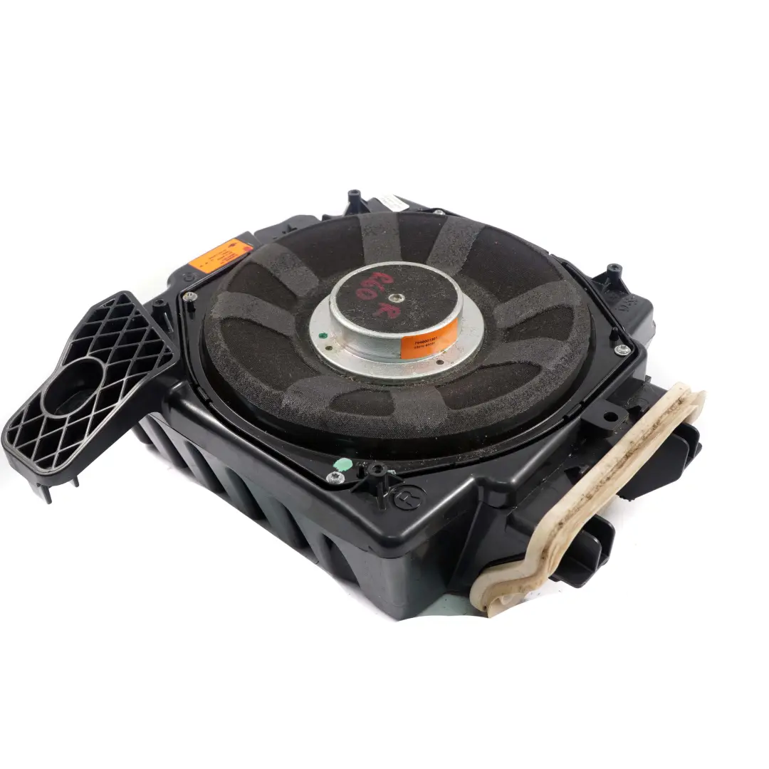 Mini Countryman R60 HiFi Speaker Right O/S Central Bass Harman Kardon 9194845 - SKU 9239778 - Part number 9239778