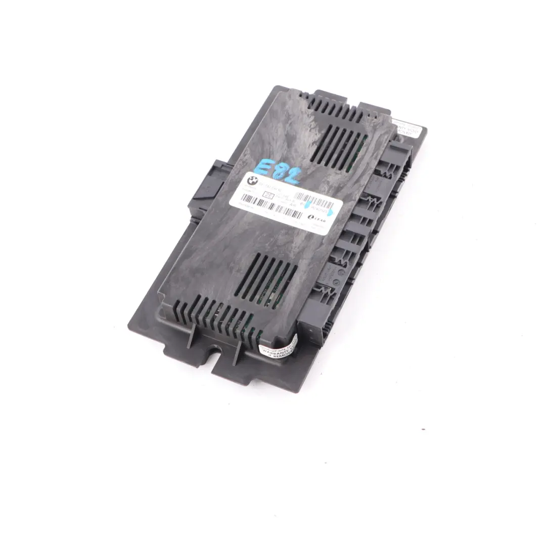 Footwell Light Module Control Unit ECU PL2 FRM3R Lear to BMW E82 with Part number 9240525 BMW E82 Footwell Light Module Control Unit ECU PL2 FRM3R Lear - SKU 9240525 - Part number 9240525