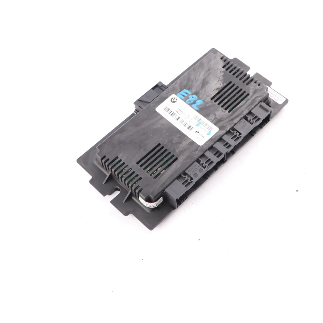 Footwell Light Module Control Unit ECU PL2 FRM3R Lear to BMW E82 with Part number 9240525 BMW E82 Footwell Light Module Control Unit ECU PL2 FRM3R Lear - SKU 9240525 - Part number 9240525