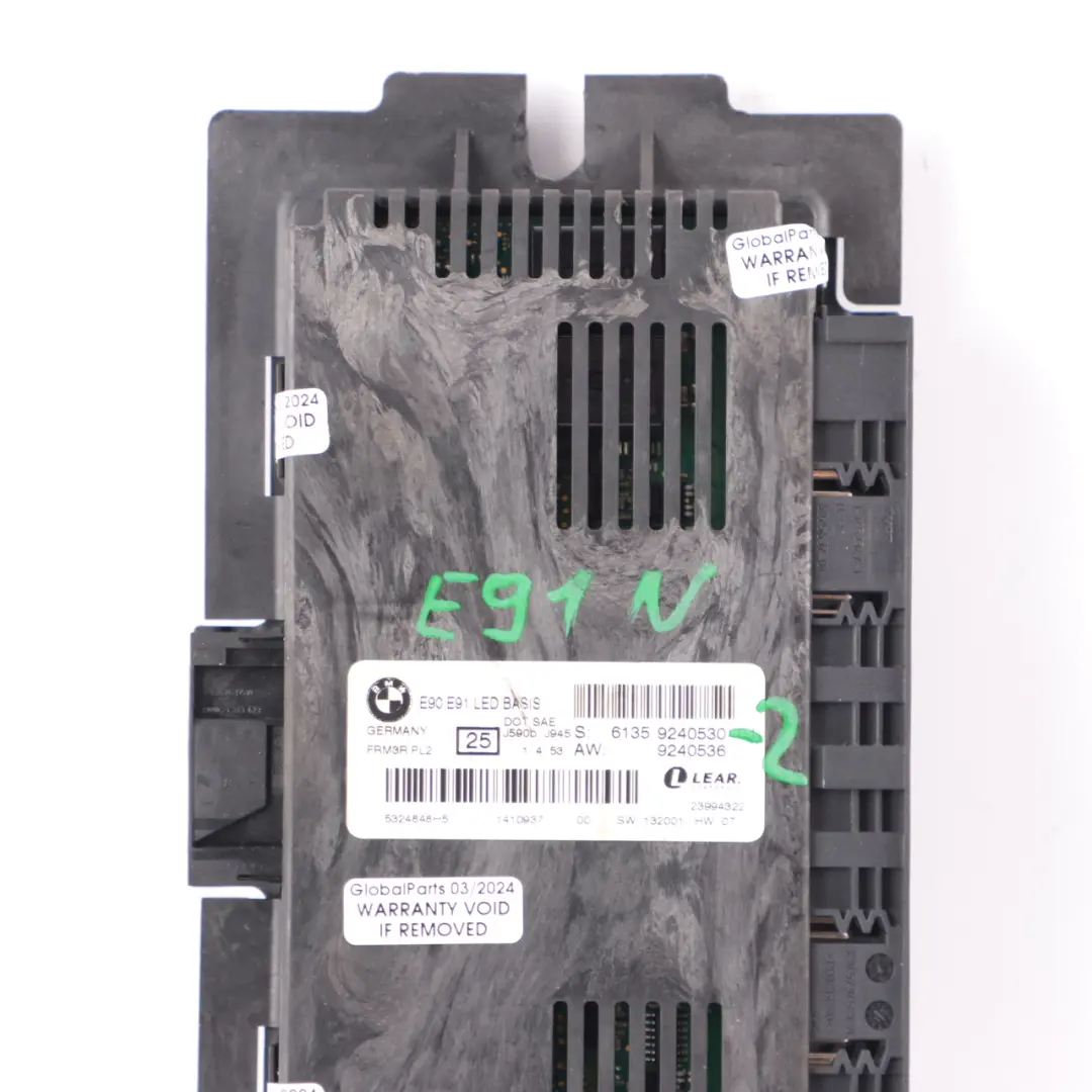 Footwell Light Control Unit Module LED Basis FRM3R PL2 to BMW E91 LCI with Part number 9240530 BMW E91 LCI Footwell Light Control Unit Module LED Basis FRM3R PL2 - SKU 9240530-2 - Part number 9240530