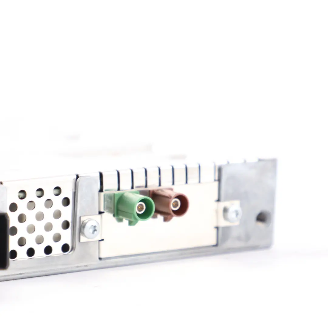 DVB-T TV Module tuner Unité de contrôle Vidéo FUBA pour BMW E70 E90 E91 E92 à propos du numéro de pièce 9240643 BMW E70 E90 E91 E92 DVB-T TV Module tuner Unité de contrôle Vidéo FUBA - SKU 9240643 - Numéro de pièce 9240643