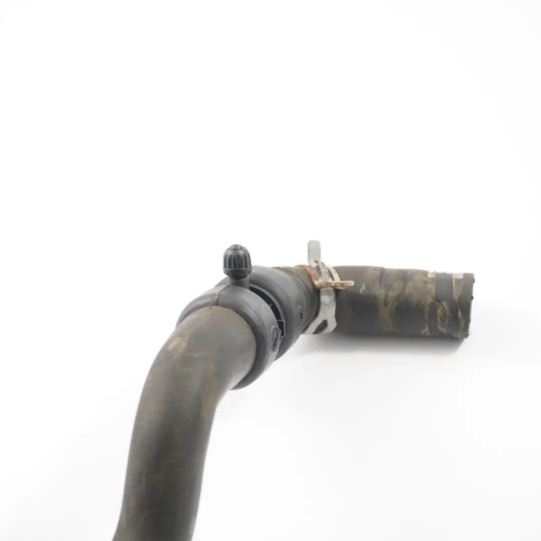 Tuyau d'eau Renault Trafic III Opel Vivaro B Conduite de liquide pour à propos du numéro de pièce 924100144R Tuyau d'eau Renault Trafic III Opel Vivaro B Conduite de liquide - SKU 924100144R - Numéro de pièce 924100144R