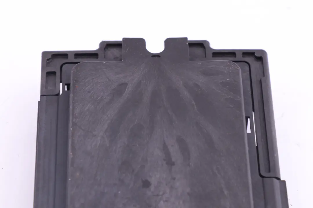 Brose Footwell Light Module Control Unit ECU FRM3R to BMW 3 Series E92 Max with Part number 9241008 BMW 3 Series E92 Max Brose Footwell Light Module Control Unit ECU FRM3R - SKU 9241008 - Part number 9241008