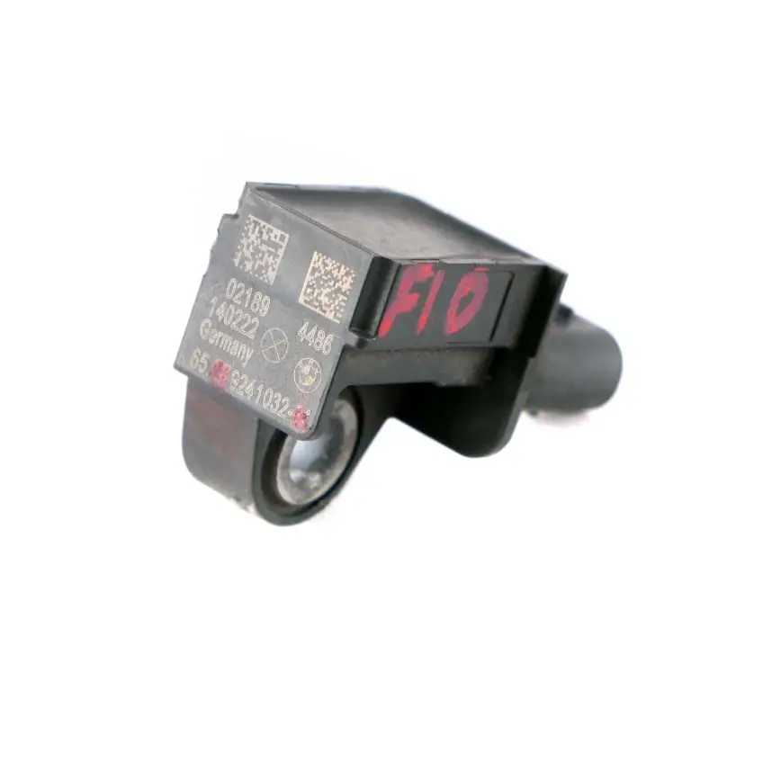 Protección Activa Peatones Sensor Del Parachoques Delantero para BMW F10 F11 con número de pieza 9241032 BMW F10 F11 Protección Activa Peatones Sensor Del Parachoques Delantero - SKU 9241032 - Número de pieza 9241032