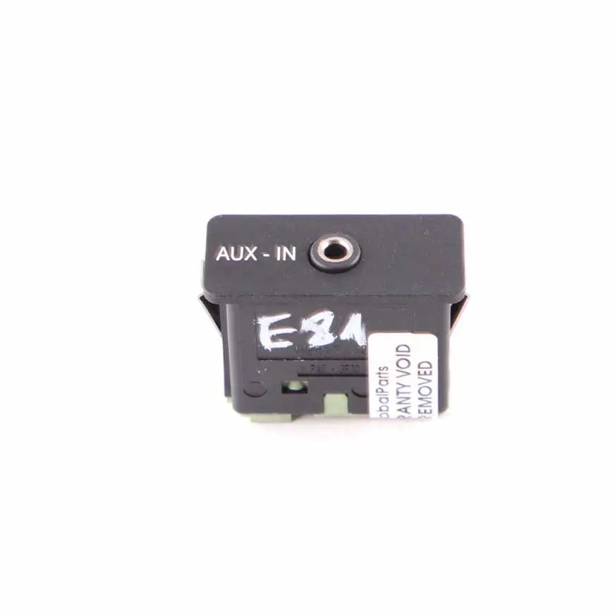 USB AUX IN Gniazdo Złącze do BMW X1 E84 o numerze 9241330 BMW X1 E84 USB AUX IN Gniazdo Złącze - SKU 9241330 - Numer Części 9241330