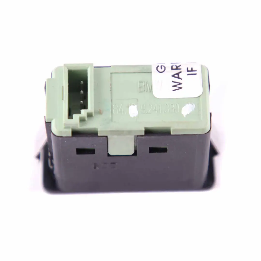 USB AUX-IN Enchufe Conector de Entrada Puerto de Medios para BMW X1 E84 con número de pieza 9241330 BMW X1 E84 USB AUX-IN Enchufe Conector de Entrada Puerto de Medios - SKU 9241330 - Número de pieza 9241330