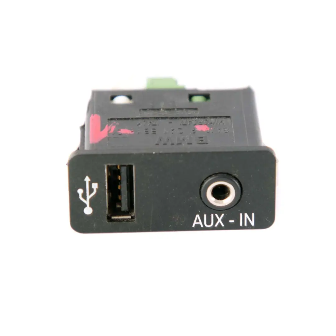 BMW X1 E84 USB AUX-IN Buchse Stecker Eingang Stecker Media Port - SKU 9241331-1 - Teilenummer 9241331