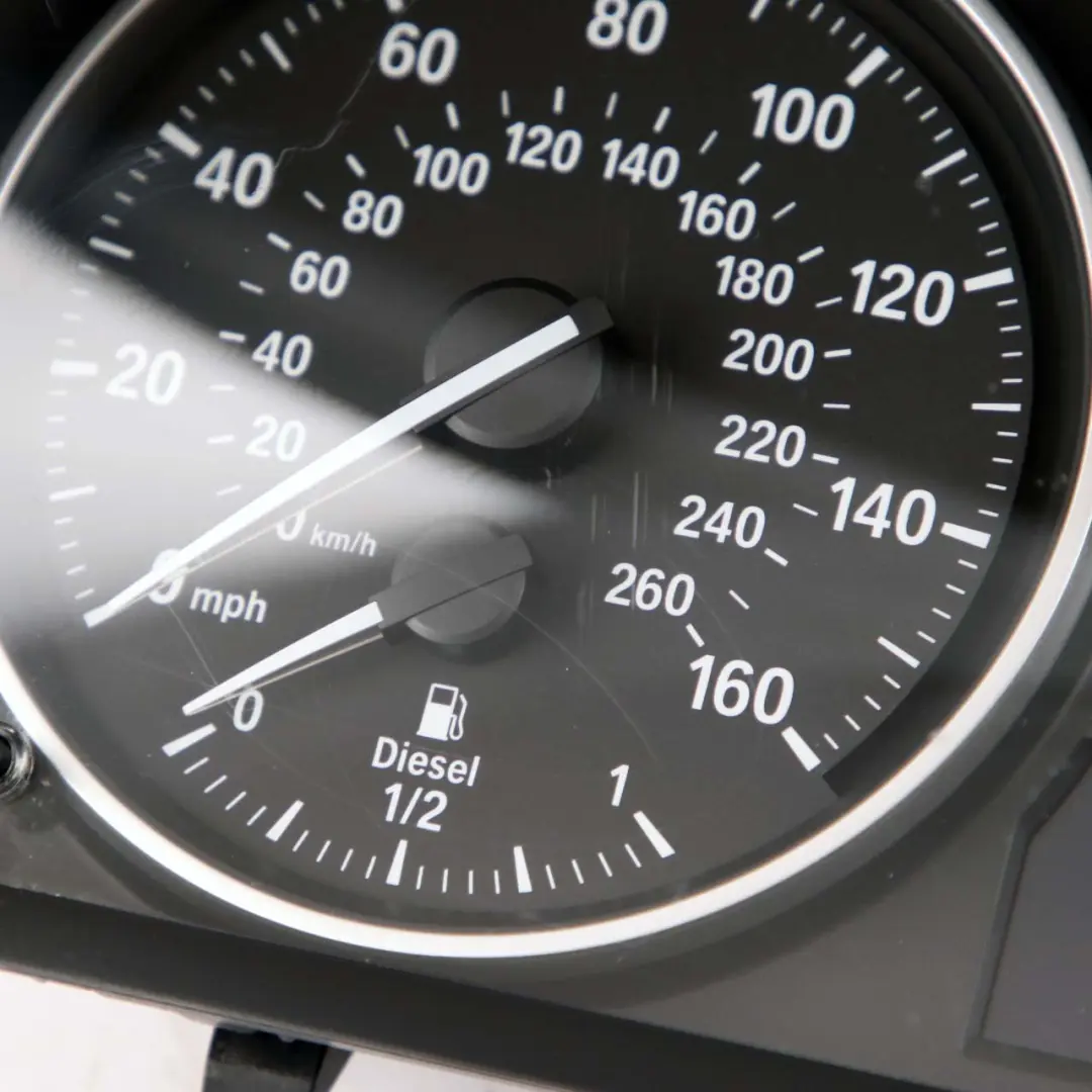 Instrument Speedometer Clocks 9242373 to BMW 3 Series E90 E91 E92 Diesel Manual with Part number 9316154 BMW 3 Series E90 E91 E92 Diesel Manual Instrument Speedometer Clocks 9242373 - SKU rhd-9242373 - Part number 9316154