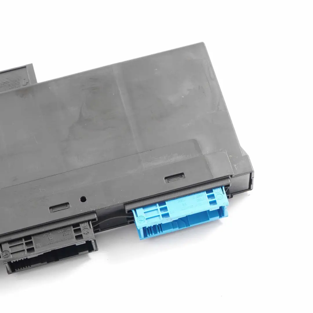 Body Control Module BMW F11 ECU Junction Box 3 PL6 JBBFE III V7 to with Part number 9244394 Body Control Module BMW F11 ECU Junction Box 3 PL6 JBBFE III V7 - SKU 9244394 - Part number 9244394