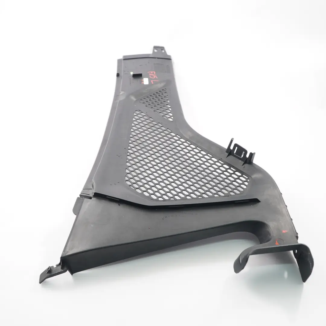 Copri tergicristallo anteriore lato sinistro per BMW X5 X6 F15 F16 con numero di parte 9245593 BMW X5 X6 F15 F16 Copri tergicristallo anteriore lato sinistro - SKU 9245593 - Numero di parte 9245593