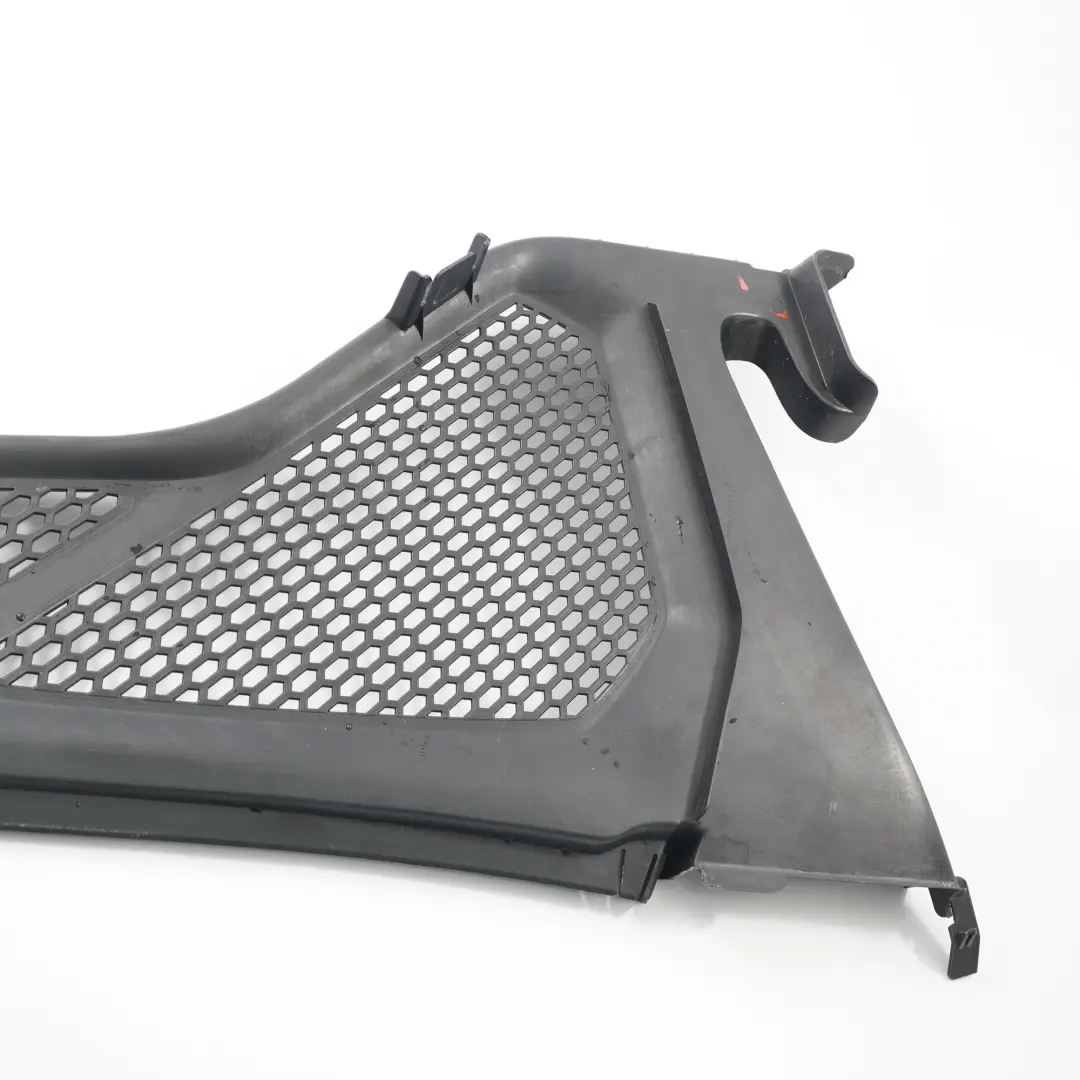 Copri tergicristallo anteriore lato sinistro per BMW X5 X6 F15 F16 con numero di parte 9245593 BMW X5 X6 F15 F16 Copri tergicristallo anteriore lato sinistro - SKU 9245593 - Numero di parte 9245593
