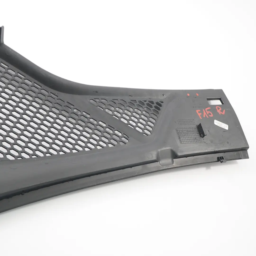 Couvercle D'Essuie Glace Avant Côté Droit pour BMW X5 X6 F15 F16 à propos du numéro de pièce 9245594 BMW X5 X6 F15 F16 Couvercle D'Essuie Glace Avant Côté Droit - SKU 9245594 - Numéro de pièce 9245594