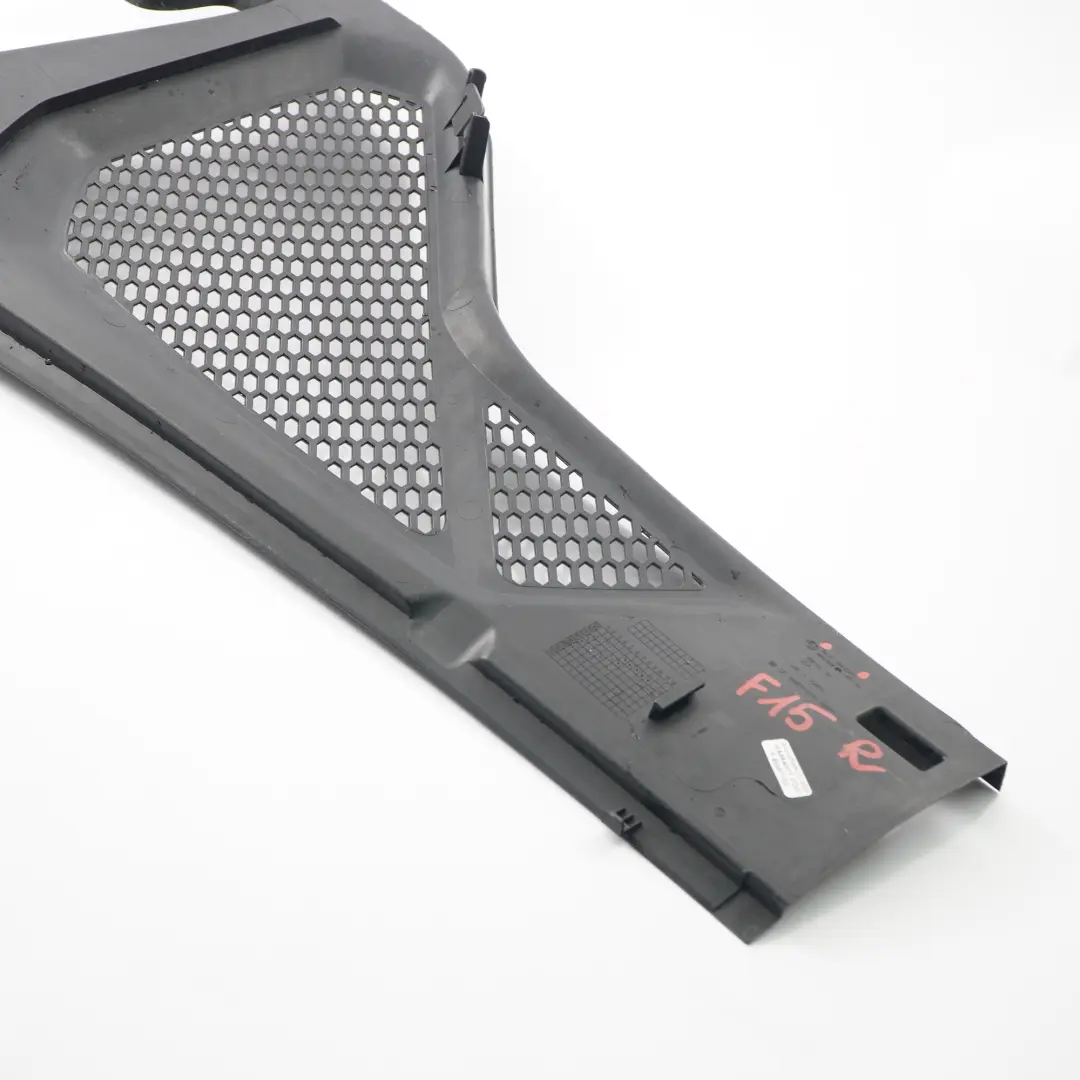 Limpiaparabrisas Delantero Cubierta Lado Derecho para BMW X5 X6 F15 F16 con número de pieza 9245594 BMW X5 X6 F15 F16 Limpiaparabrisas Delantero Cubierta Lado Derecho - SKU 9245594 - Número de pieza 9245594