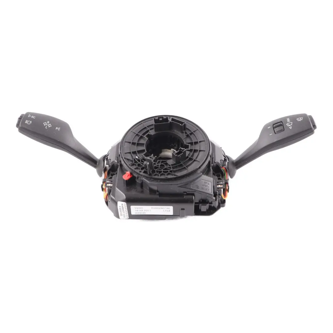 Cluster De Commutateurs Colonne De Volant Essuie Glaces pour BMW F12 à propos du numéro de pièce 9354048 BMW F12 Cluster De Commutateurs Colonne De Volant Essuie Glaces - SKU 9245625 - Numéro de pièce 9354048