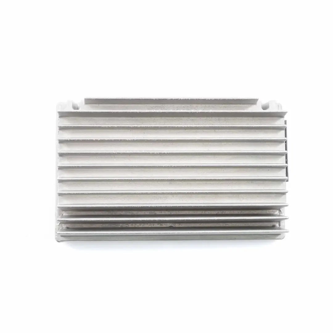 Audio Radio Amplificatore Sistema HIFI Lear per BMW E93 con numero di parte 9246187 BMW E93 Audio Radio Amplificatore Sistema HIFI Lear - SKU 9246187 - Numero di parte 9246187