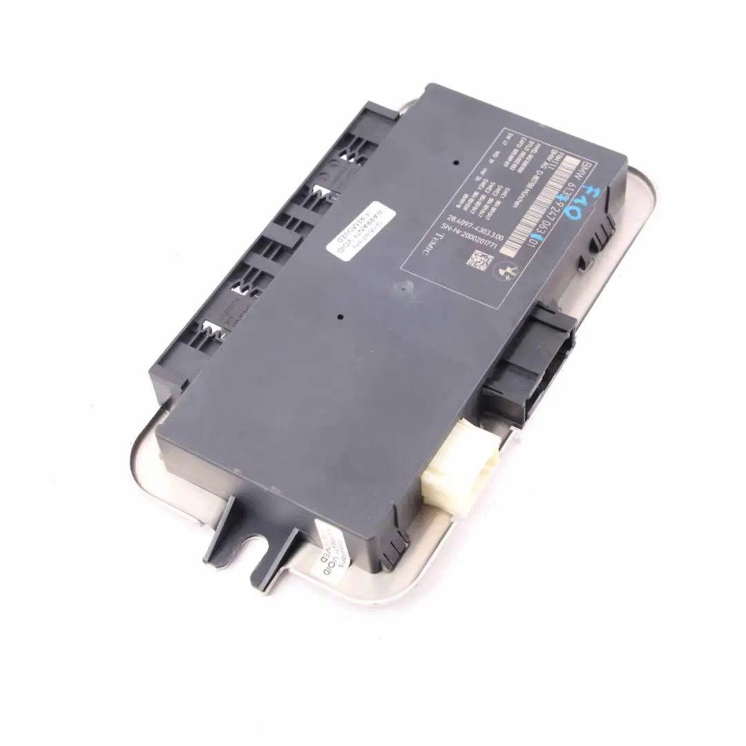 Light Control Footwell Module ECU Unit FRM3 to BMW F10 with Part number 9247063 BMW F10 Light Control Footwell Module ECU Unit FRM3 - SKU 9247063 - Part number 9247063