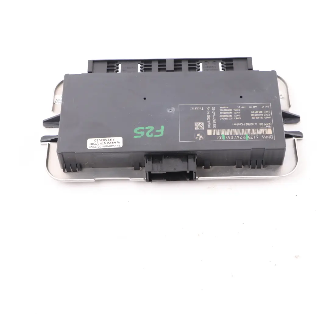 Footwell Light Module Control Unit ECU FRM3 to BMW X3 F25 with Part number 9247067 BMW X3 F25 Footwell Light Module Control Unit ECU FRM3 - SKU 9247067 - Part number 9247067
