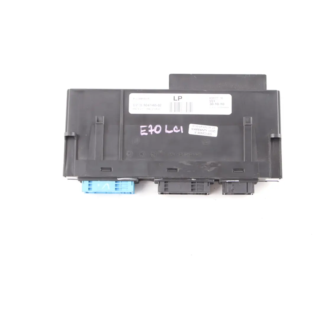 Body Control Unit Module Junction Box ECU to BMW X5 E70 X6 E71 with Part number 9247465 BMW X5 E70 X6 E71 Body Control Unit Module Junction Box ECU - SKU 9247465 - Part number 9247465
