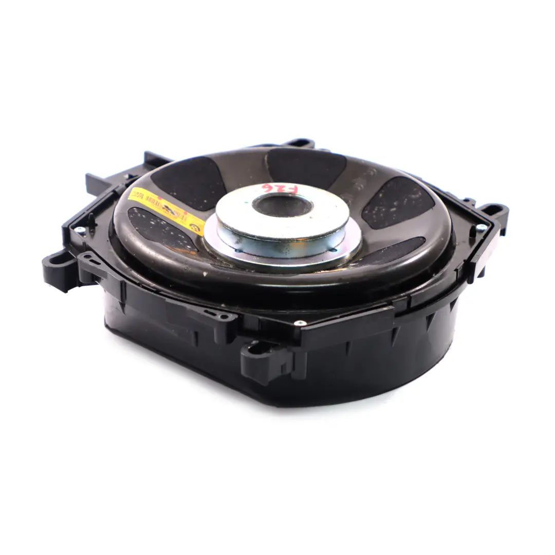 Woofer centrale Top HiFi Harman Kardon Surround System per BMW X4 F26 X6 F16 con numero di parte 9247484 BMW X4 F26 X6 F16 Woofer centrale Top HiFi Harman Kardon Surround System - SKU 9247484 - Numero di parte 9247484