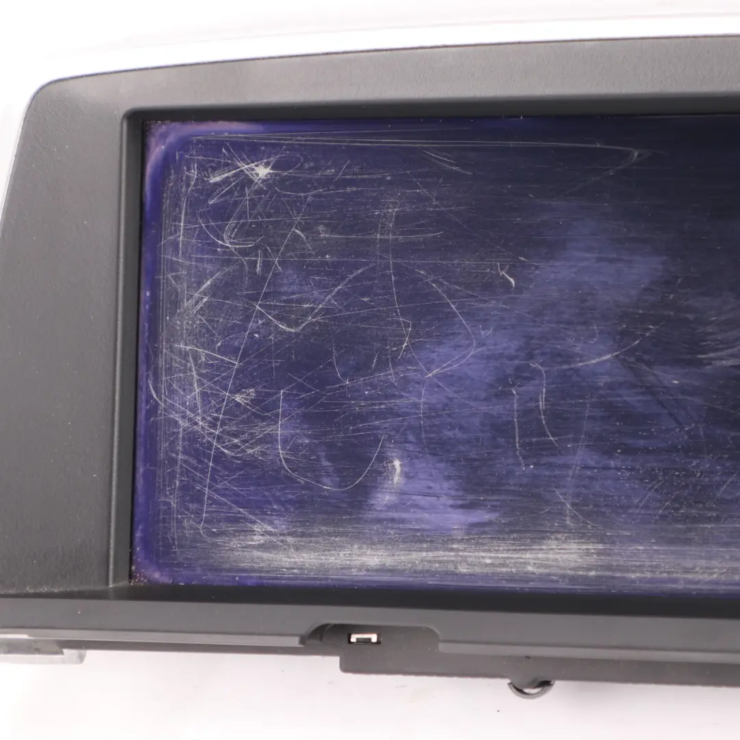 Screen BMW F12 Central Information Display CIC Navigation Professional to with Part number 6801299 Screen BMW F12 Central Information Display CIC Navigation Professional - SKU 9247874 - Part number 6801299