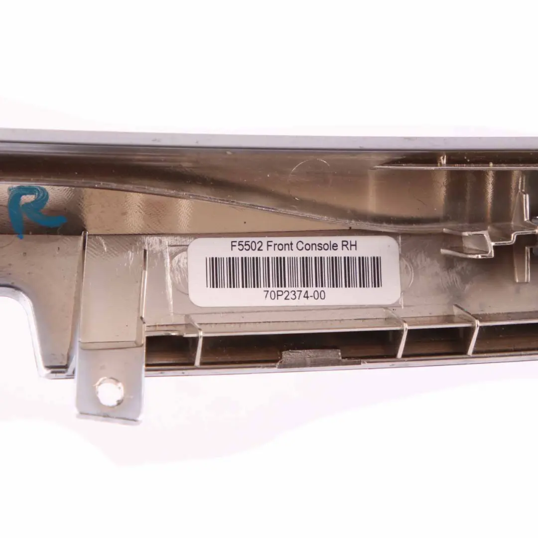 Centre Console Trim BMW X5 E70 X6 E71 Right O/S Strip Panel Aluminium to with Part number 9247876 Centre Console Trim BMW X5 E70 X6 E71 Right O/S Strip Panel Aluminium - SKU 9247876 - Part number 9247876