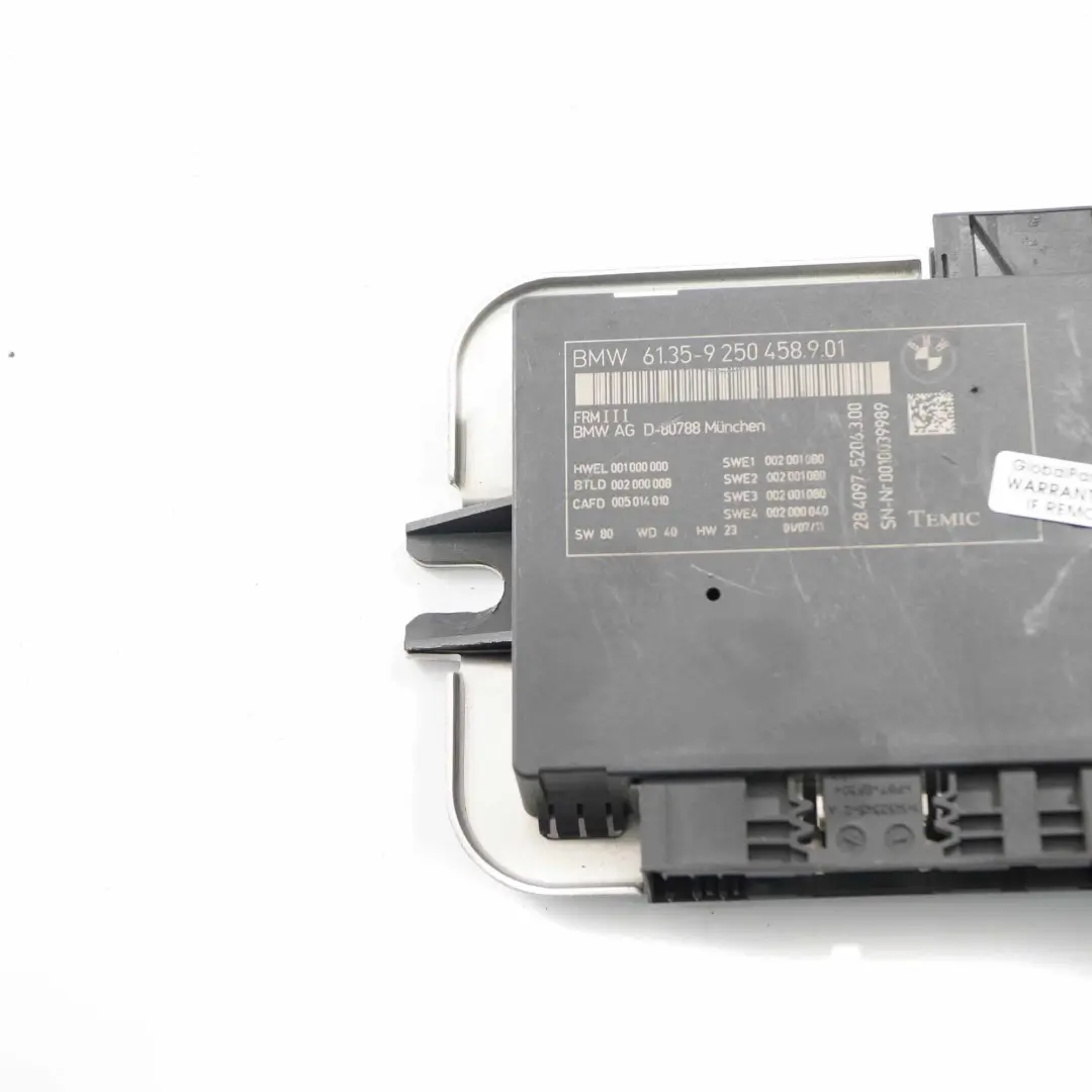 Footwell Light Module Control Unit ECU FRM3 to BMW X3 F25 with Part number 9250458 BMW X3 F25 Footwell Light Module Control Unit ECU FRM3 - SKU 9250458 - Part number 9250458