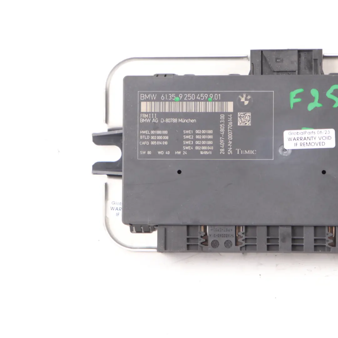 Modulo luce vano piedi Unità di controllo ECU FRM3 9250458 per BMW X3 F25 con numero di parte 9250459 BMW X3 F25 Modulo luce vano piedi Unità di controllo ECU FRM3 9250458 - SKU 9250459 - Numero di parte 9250459