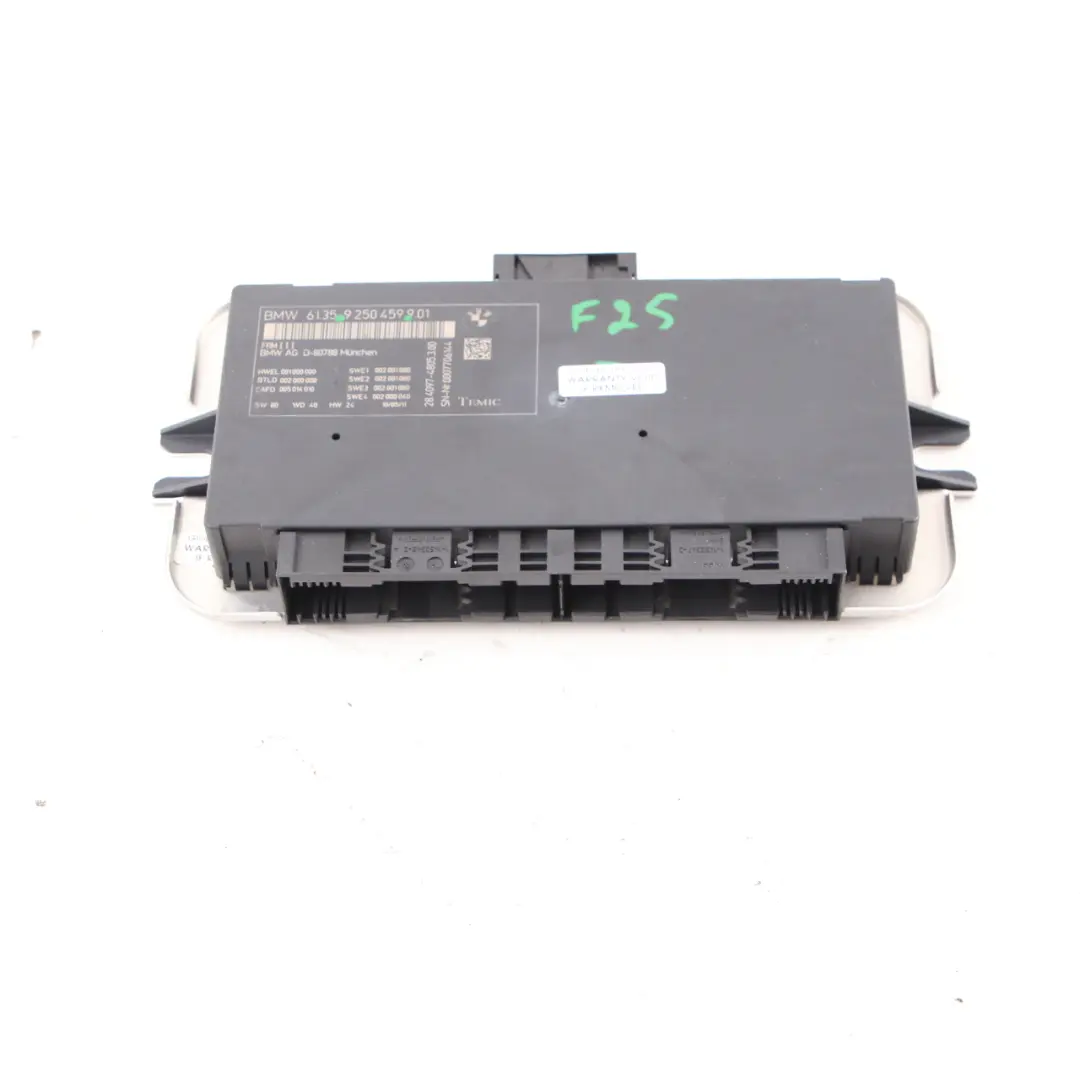 Modulo luce vano piedi Unità di controllo ECU FRM3 9250458 per BMW X3 F25 con numero di parte 9250459 BMW X3 F25 Modulo luce vano piedi Unità di controllo ECU FRM3 9250458 - SKU 9250459 - Numero di parte 9250459