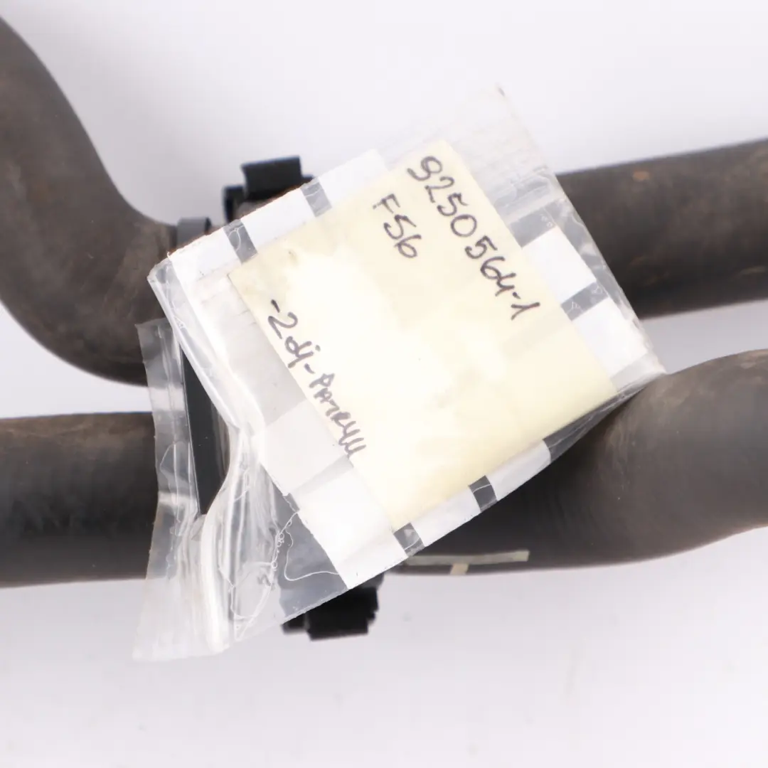 Manguera de agua Tubo refrigerante para BMW F40 F45 X1 F48 Mini F54 F55 F56 con número de pieza 9250564 BMW F40 F45 X1 F48 Mini F54 F55 F56 Manguera de agua Tubo refrigerante - SKU 9250564-1 - Número de pieza 9250564