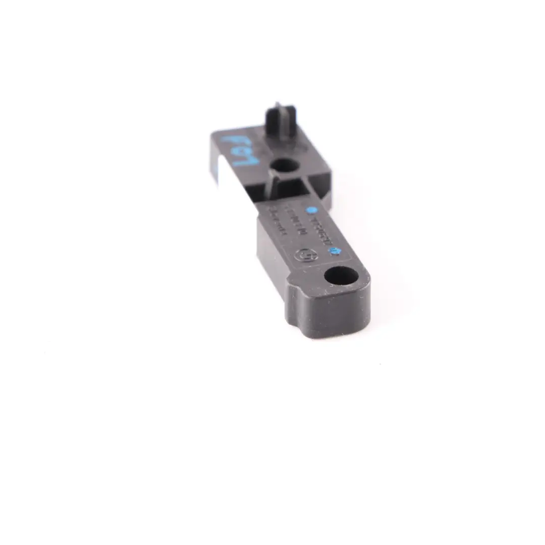 Radio Bracket BMW F10 F11 Navi Head Unit Holder Spacer Front Right O/S to with Part number 9250692 Radio Bracket BMW F10 F11 Navi Head Unit Holder Spacer Front Right O/S - SKU 9250692 - Part number 9250692