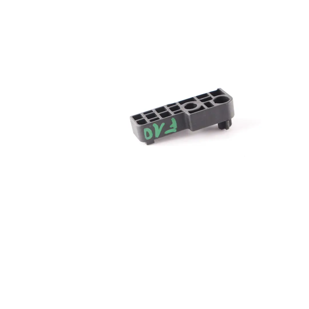  Radiohalterung BMW F10 F11 Navi Head Unit Halterung Abstandhalter Links 9250696 - SKU 9250695 - Teilenummer 9250695