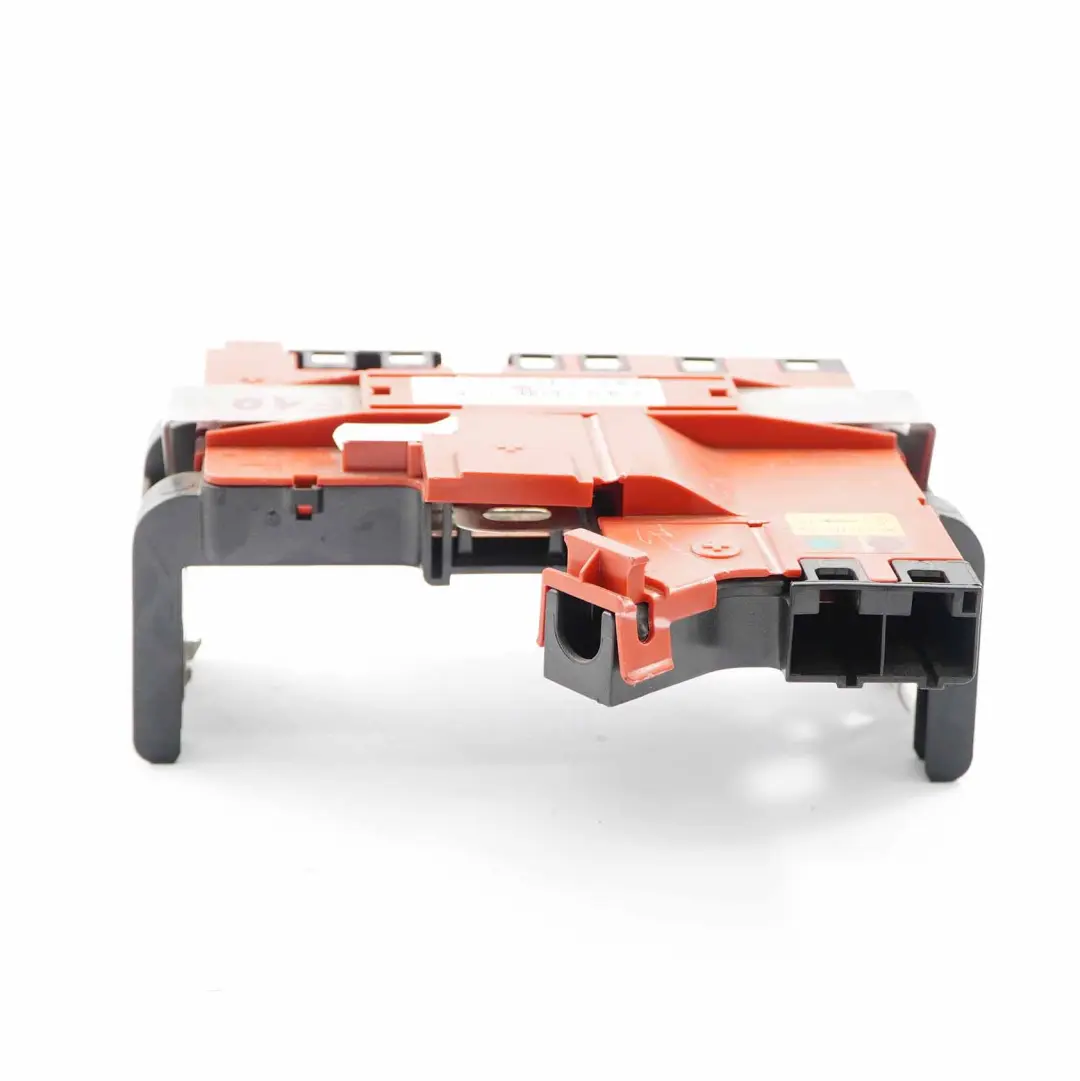 Boîte distribution BMW F10 F11 Fusible positif batterie Module Arrière pour à propos du numéro de pièce 9251119 Boîte distribution BMW F10 F11 Fusible positif batterie Module Arrière - SKU 9251119 - Numéro de pièce 9251119