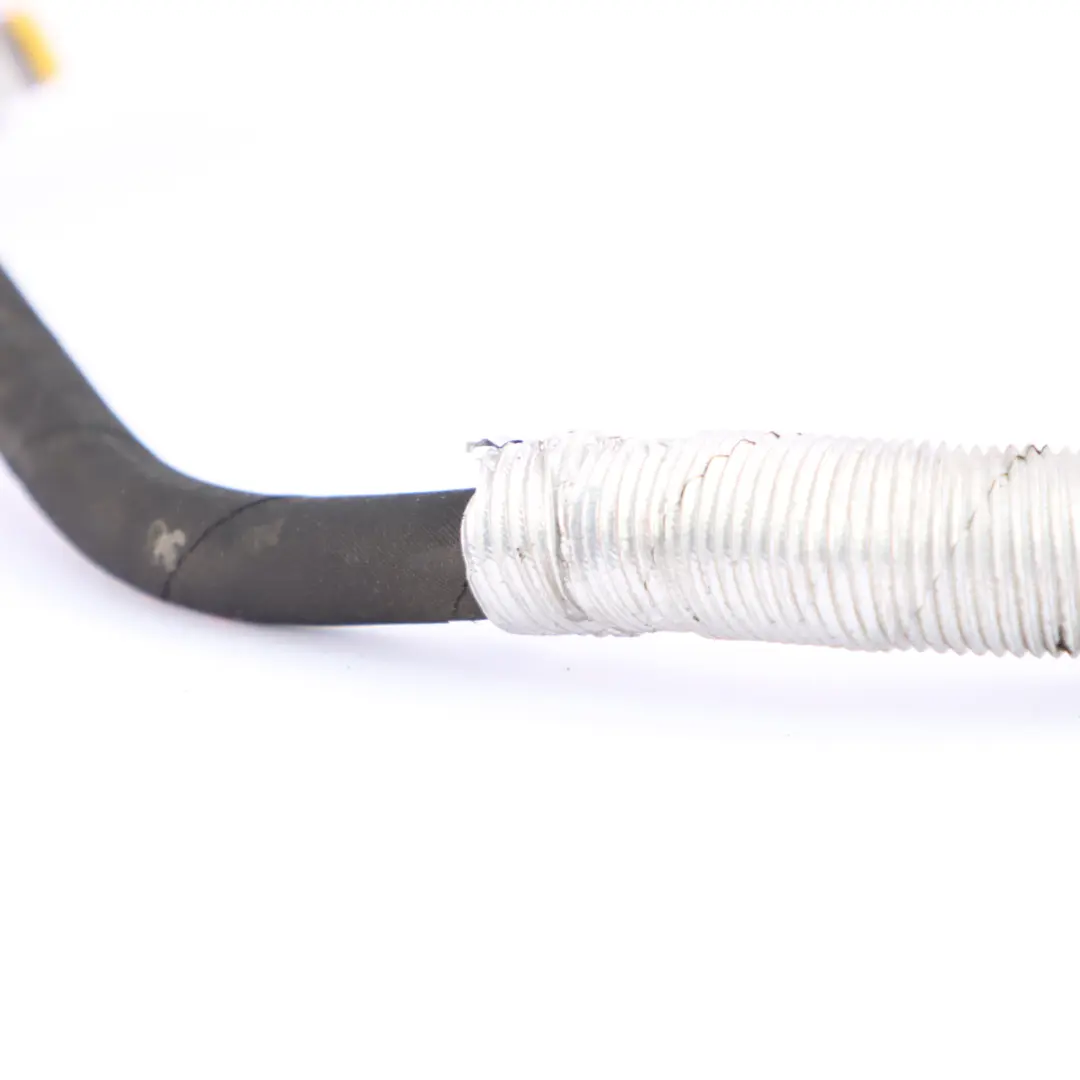 Tubo di pressione Linea aria condizionata 523i 530i N52N N53 per BMW F10 F11 con numero di parte 9251510 BMW F10 F11 Tubo di pressione Linea aria condizionata 523i 530i N52N N53 - SKU 9251510 - Numero di parte 9251510